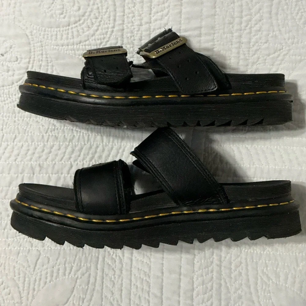 Dr. Martens Myles ll black Unisex sandals size 10 men’s 11 women’s